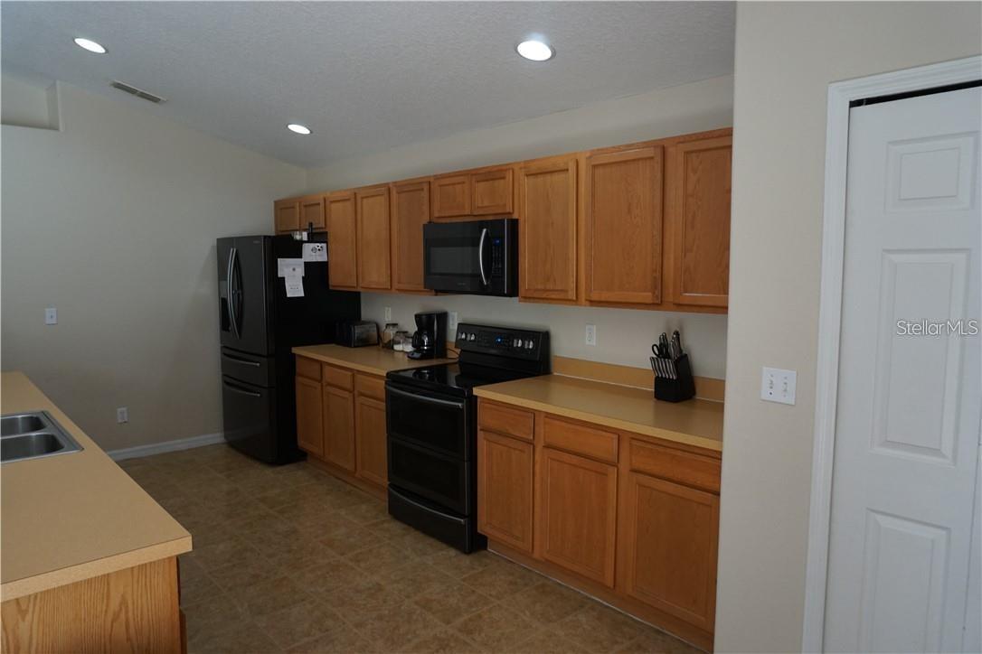 2062 NEWTOWN RD, GROVELAND, FL, 34736