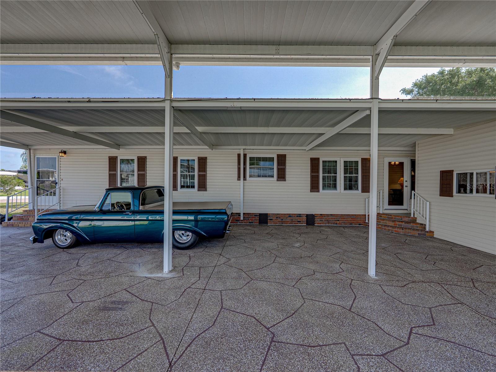 5177 ISLAND VIEW CIR S, POLK CITY, FL, 33868