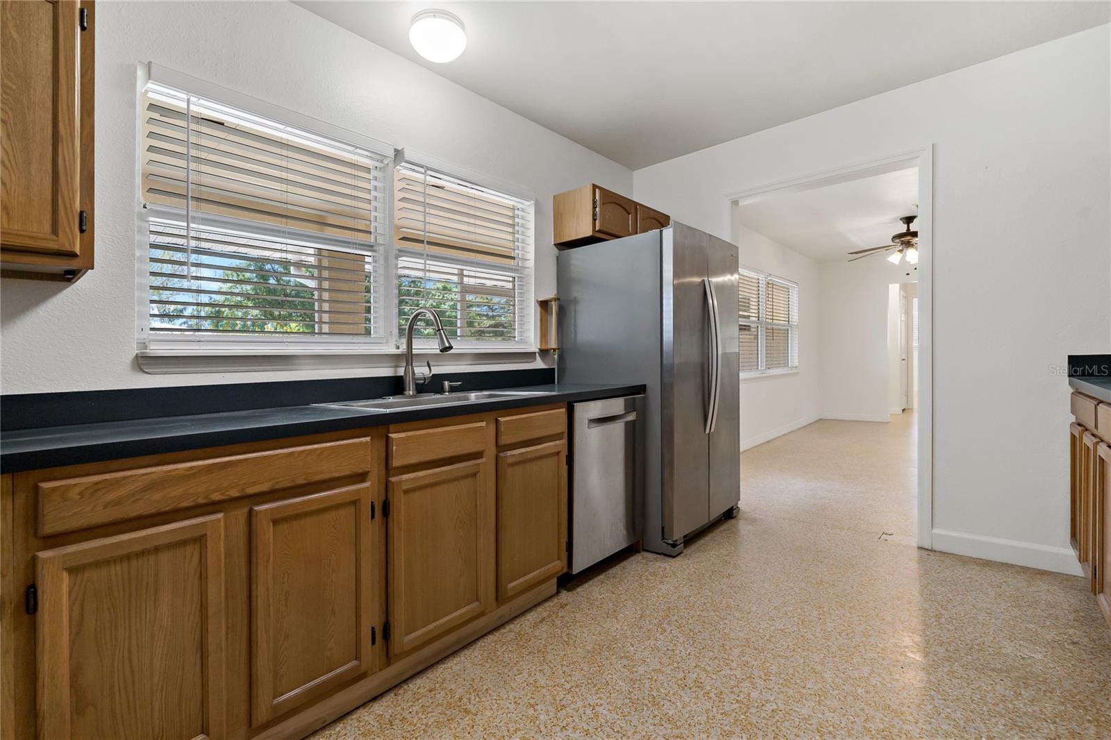 2485 BELVOIR BLVD, SARASOTA, FL, 34237