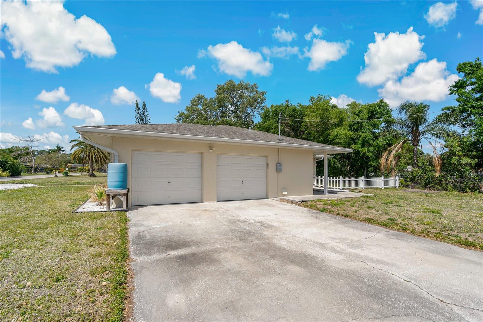 2485 BELVOIR BLVD, SARASOTA, FL, 34237