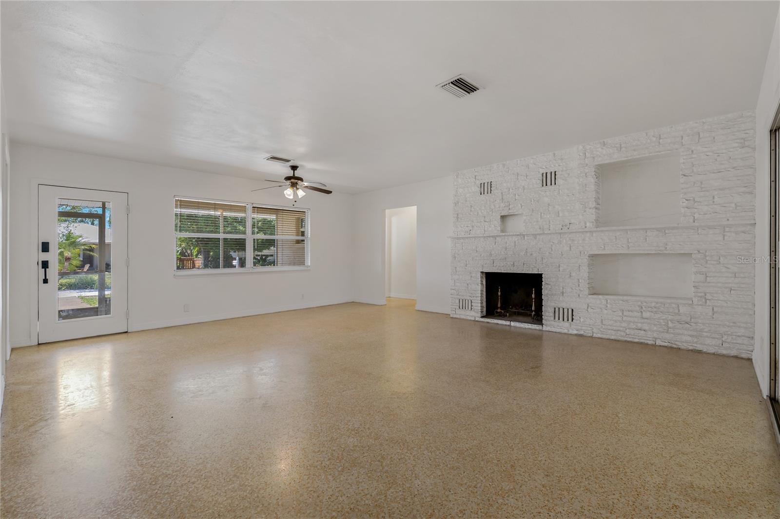 2485 BELVOIR BLVD, SARASOTA, FL, 34237