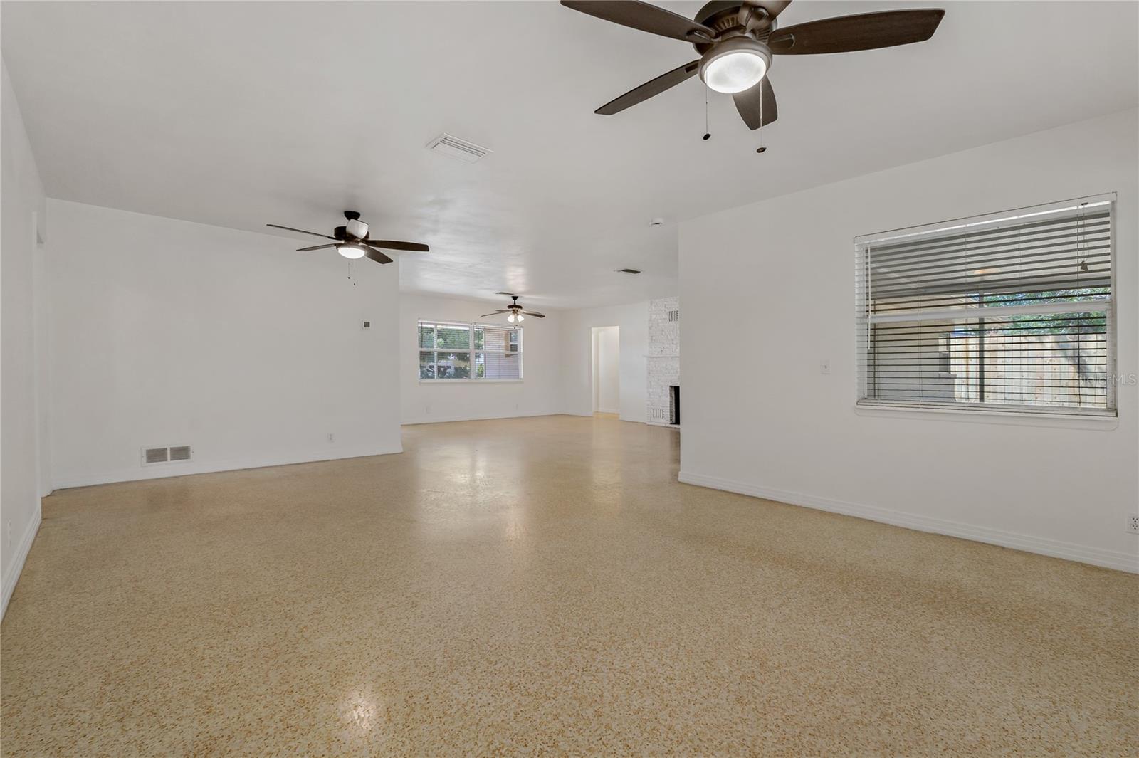 2485 BELVOIR BLVD, SARASOTA, FL, 34237