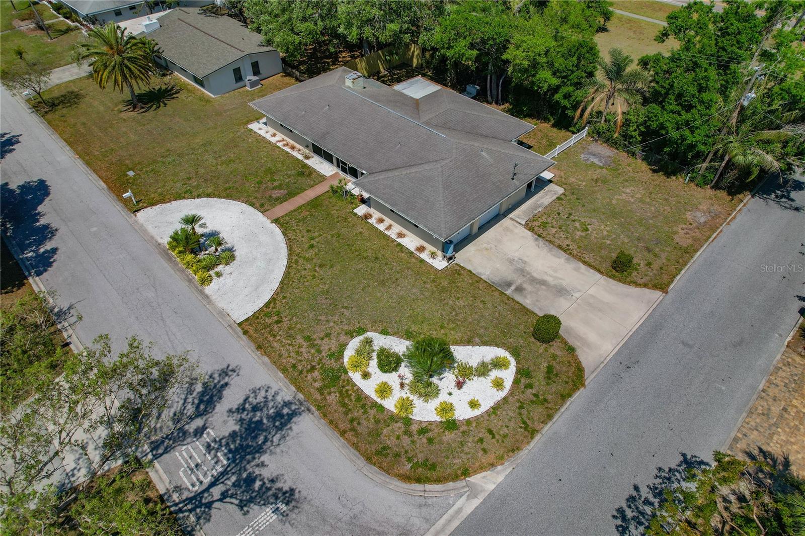 2485 BELVOIR BLVD, SARASOTA, FL, 34237