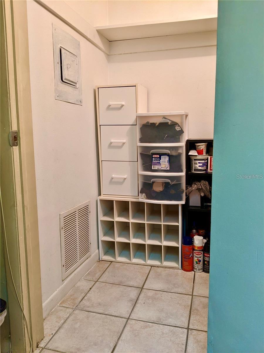 1257 DREW ST #8, CLEARWATER, FL, 33755