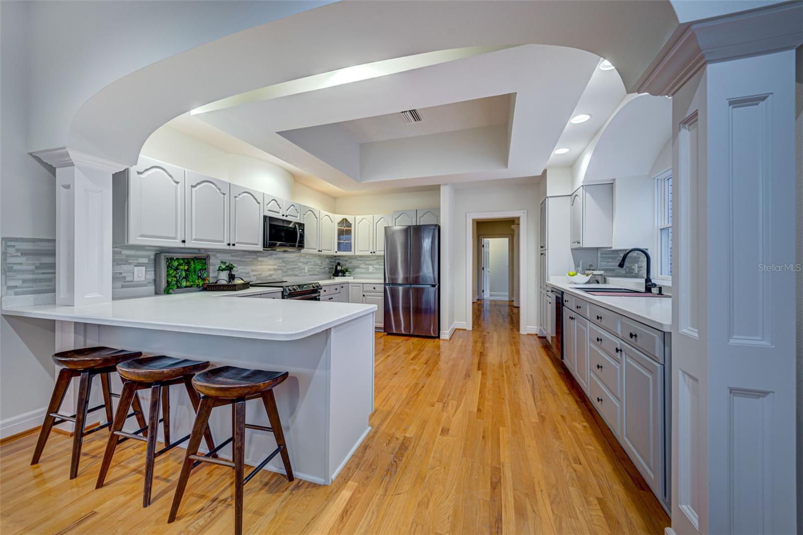 128 LAKE SHORE DR N, PALM HARBOR, FL, 34684