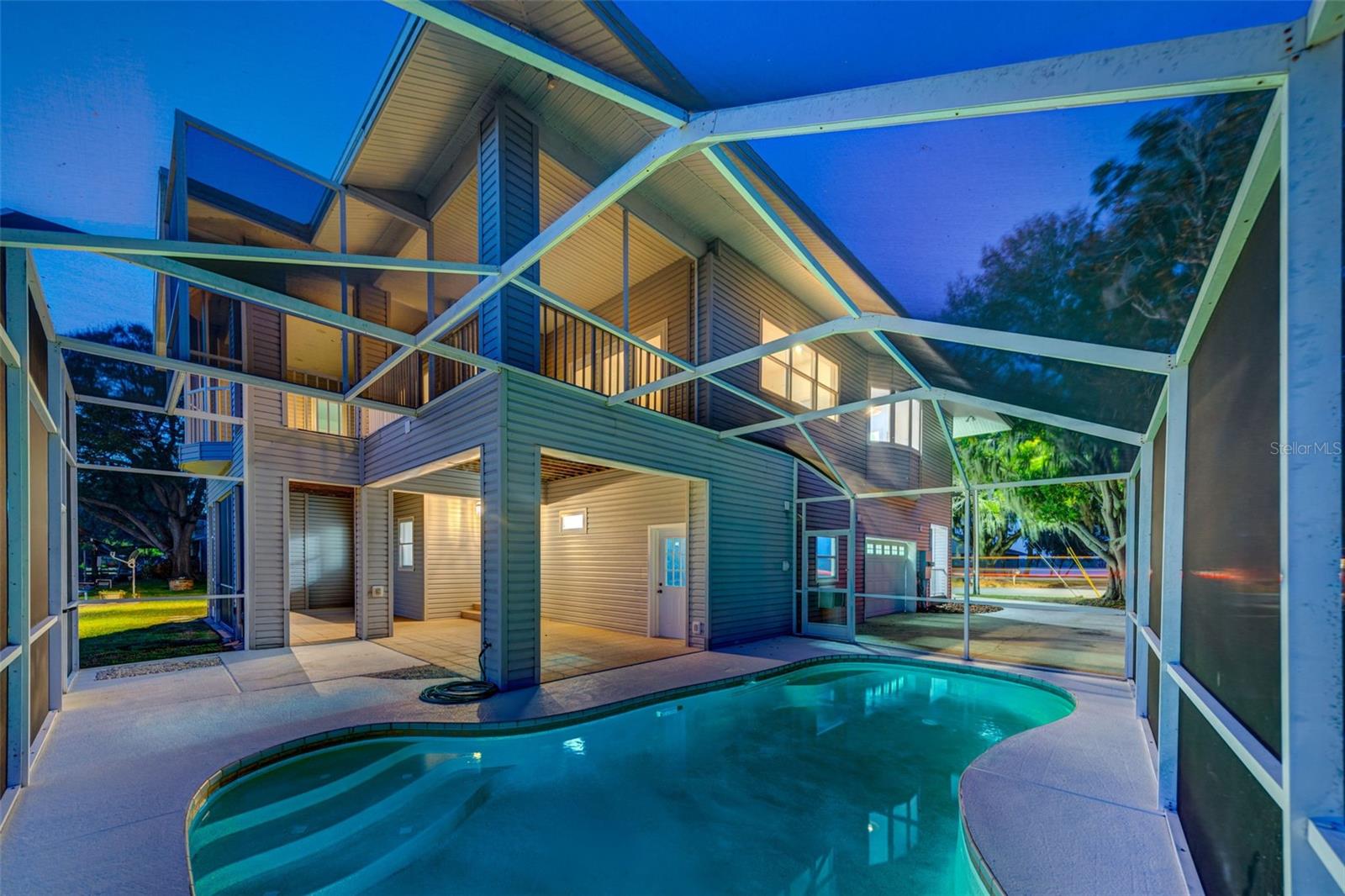 128 LAKE SHORE DR N, PALM HARBOR, FL, 34684