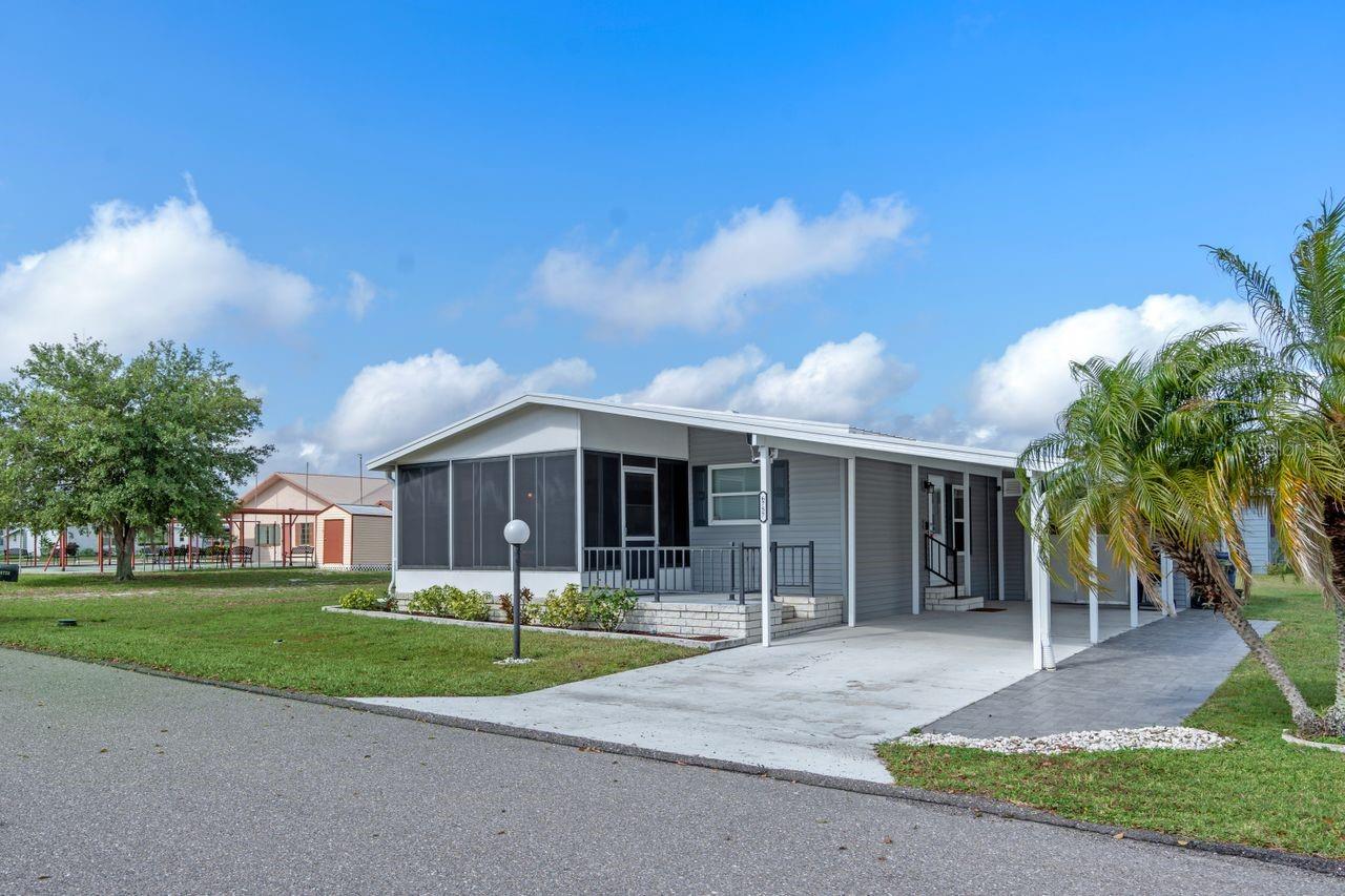 6757 KENSINGTON DR NE, WINTER HAVEN, FL, 33881
