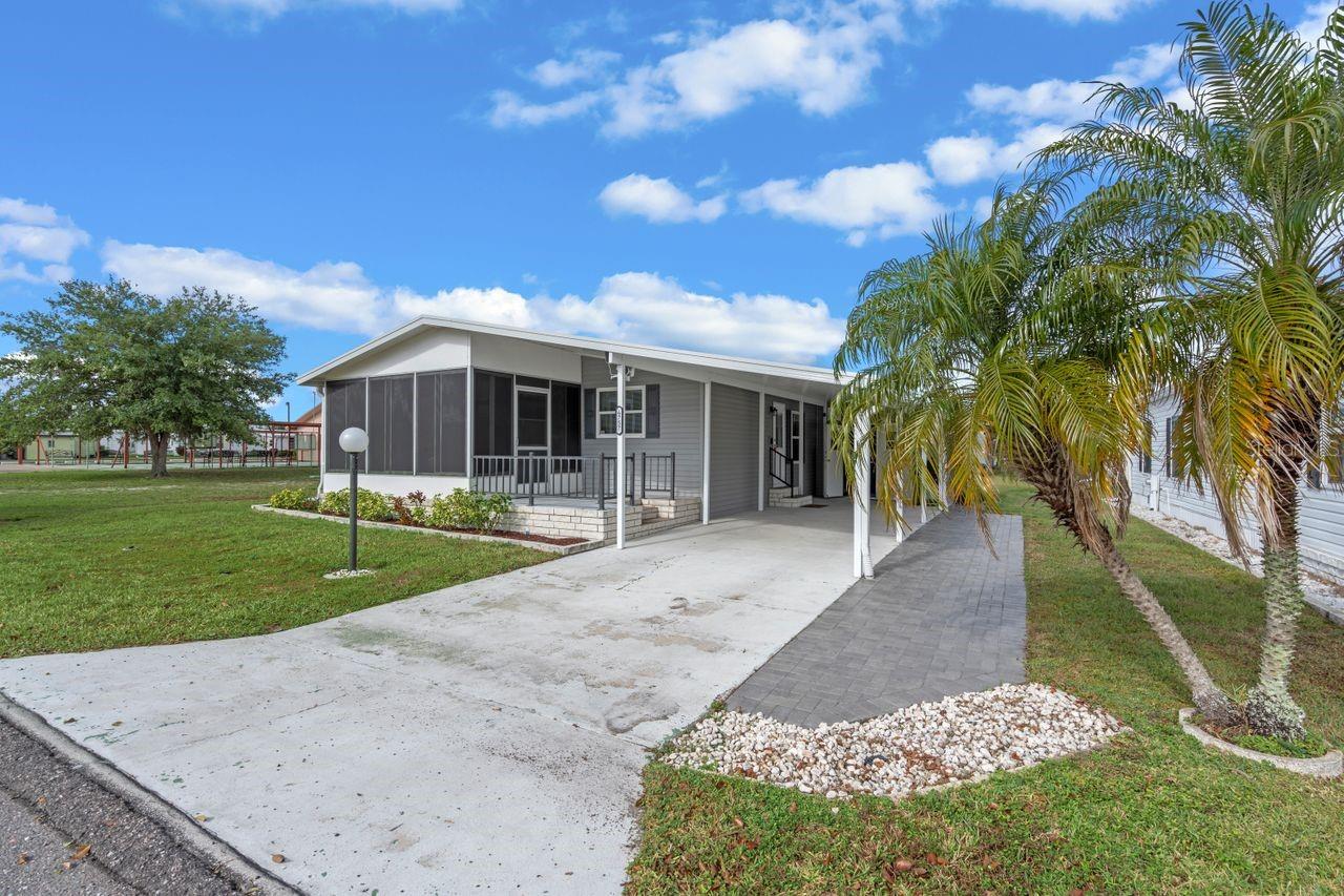 6757 KENSINGTON DR NE, WINTER HAVEN, FL, 33881