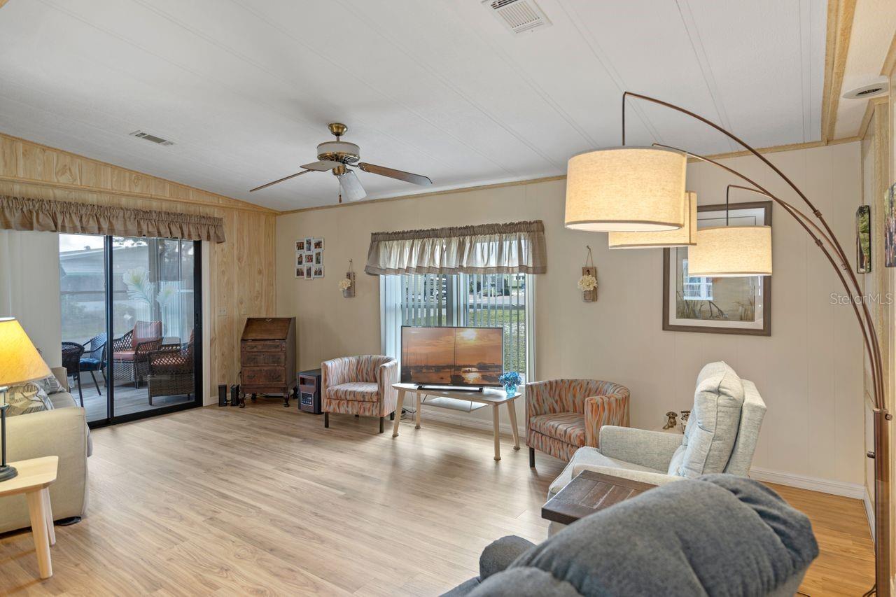 6757 KENSINGTON DR NE, WINTER HAVEN, FL, 33881