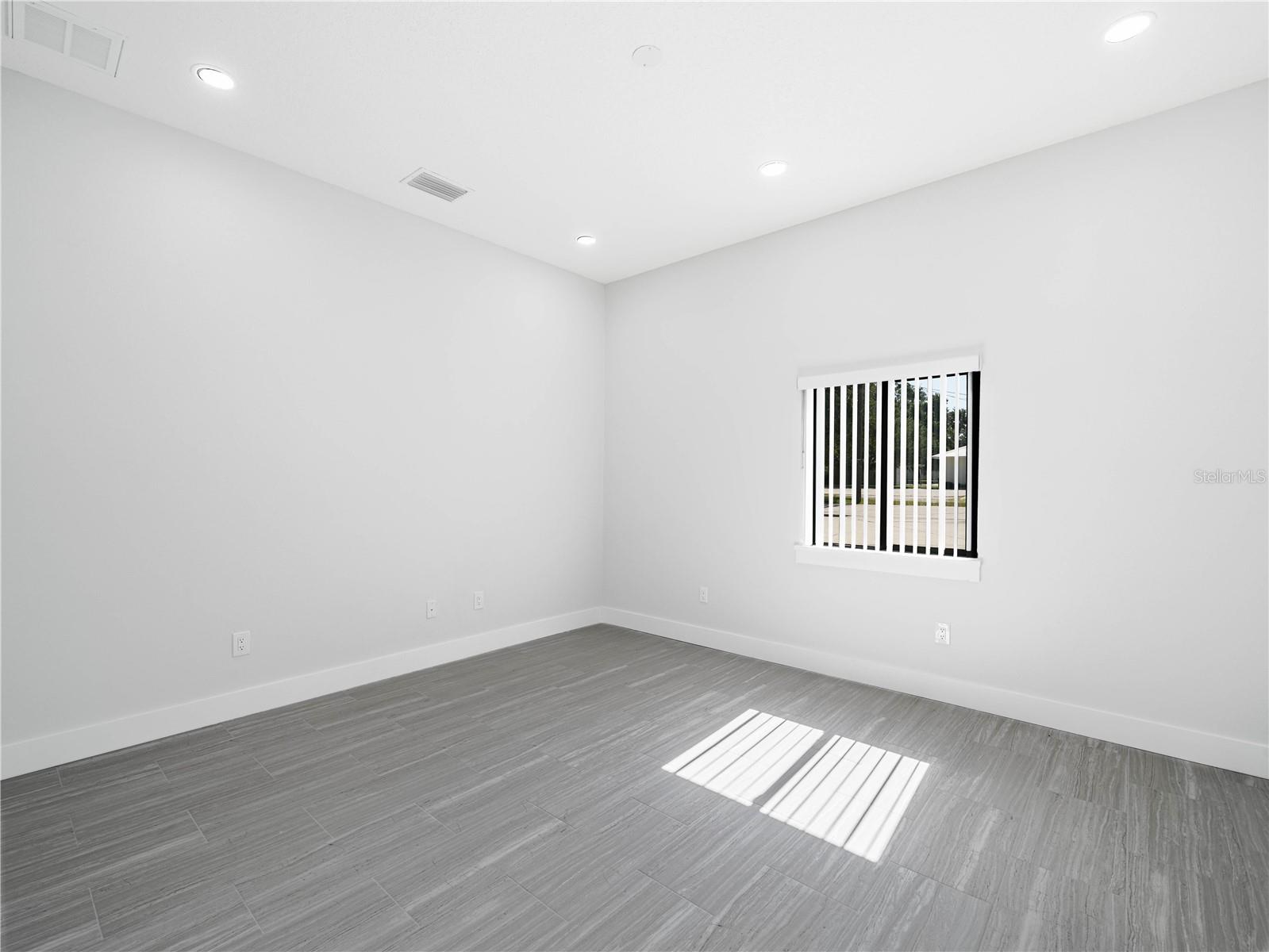 213 AVENUE G SW, WINTER HAVEN, FL, 33880