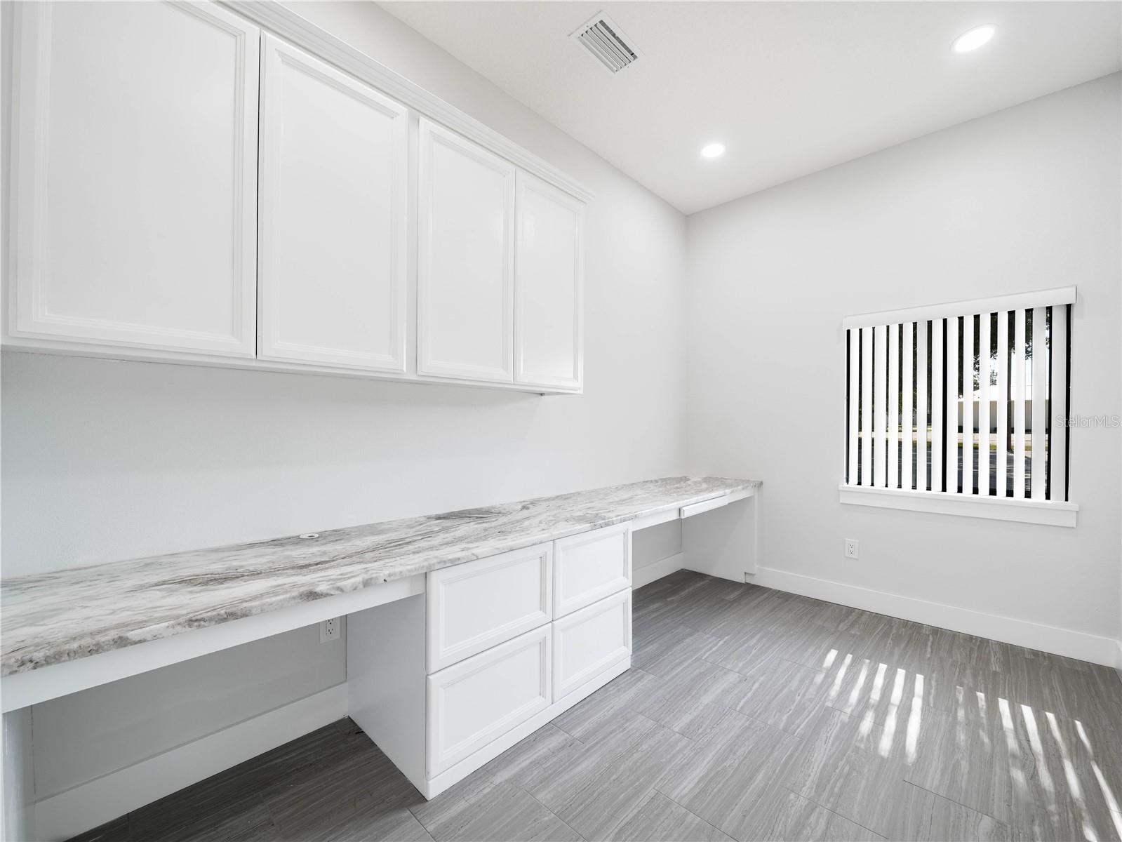 213 AVENUE G SW, WINTER HAVEN, FL, 33880