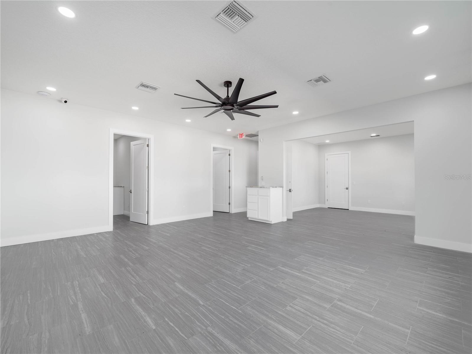 213 AVENUE G SW, WINTER HAVEN, FL, 33880