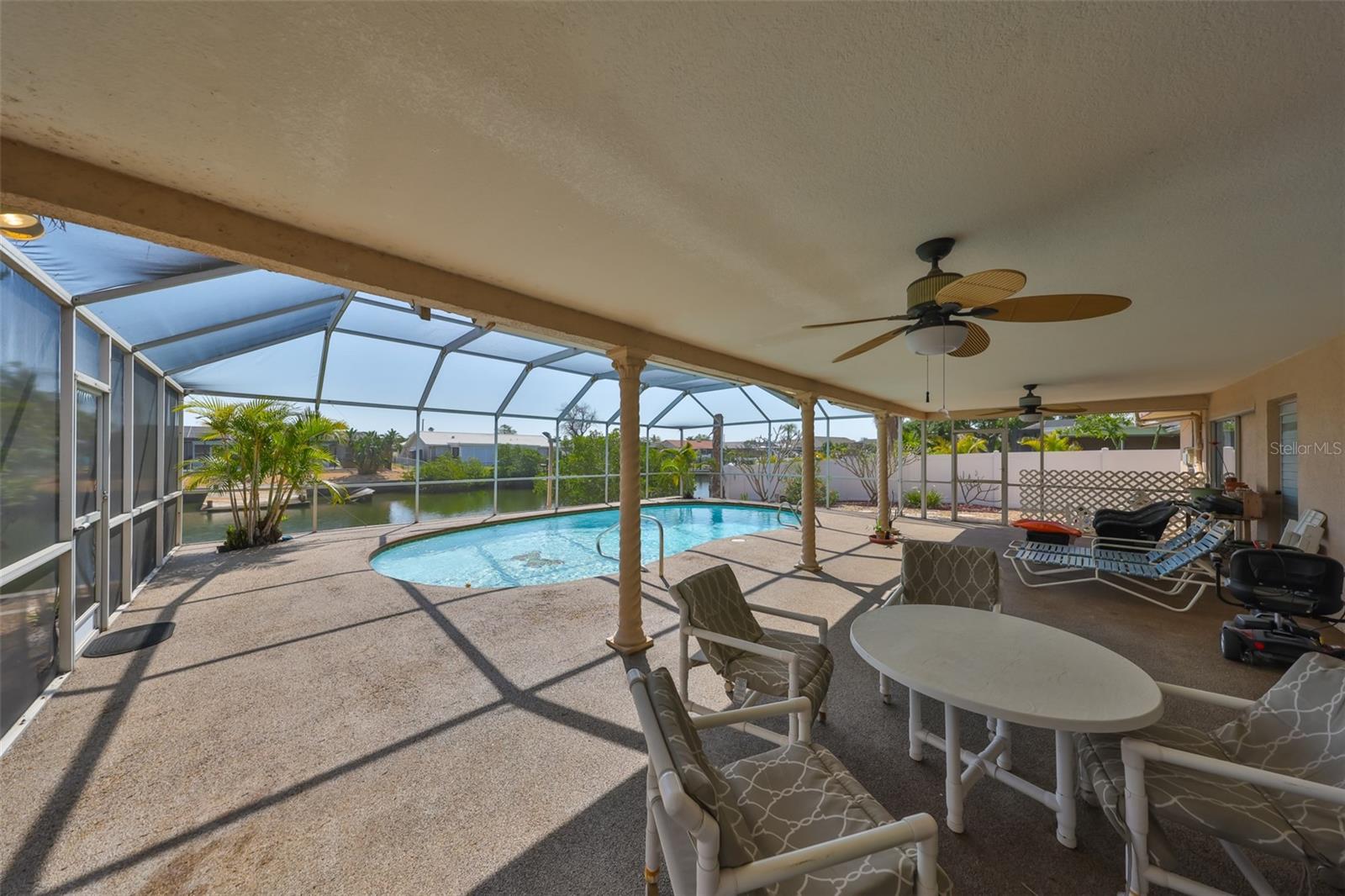 6511 SANTIAGO CT, APOLLO BEACH, FL, 33572