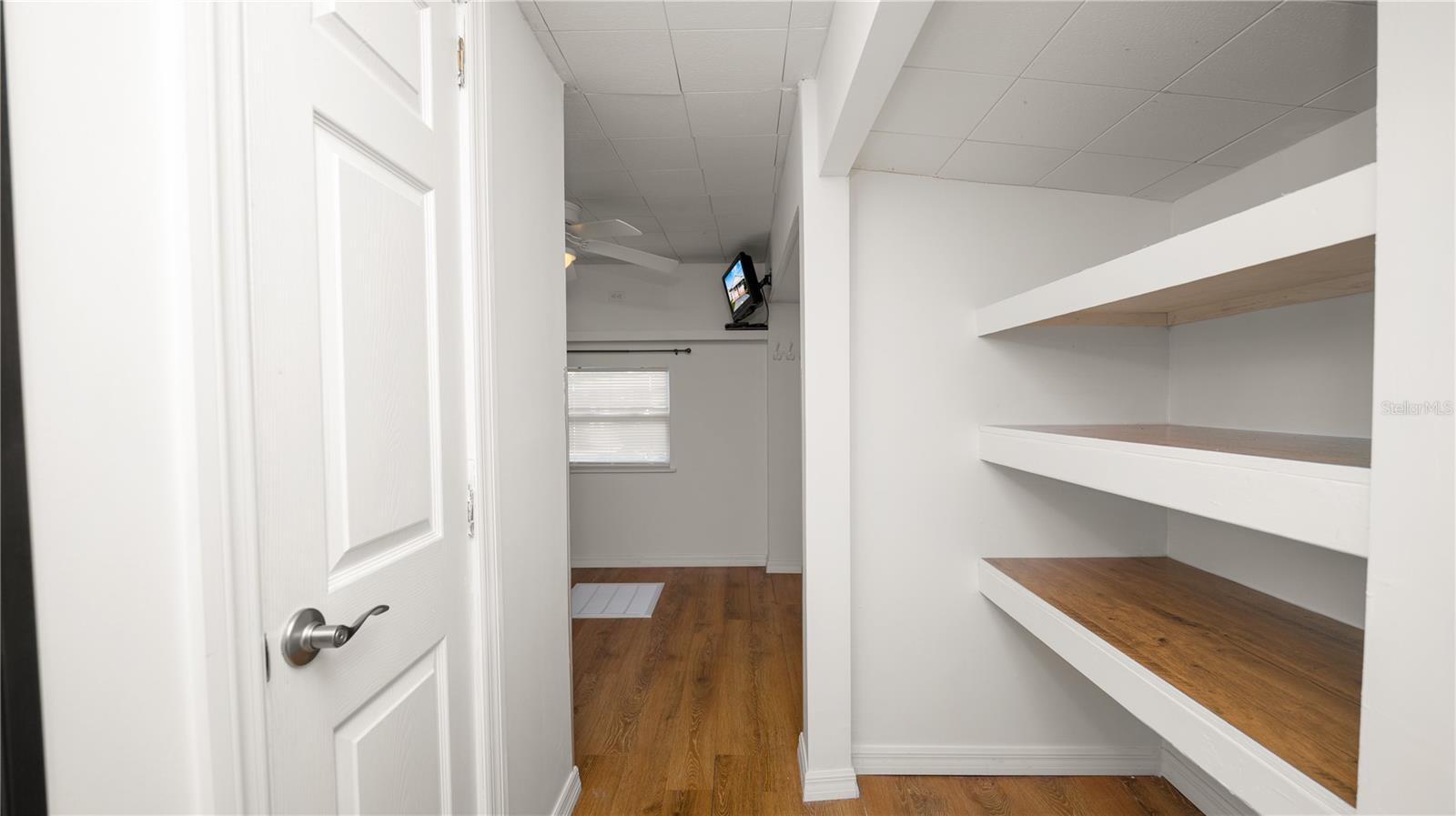 L4951816 Property Photo