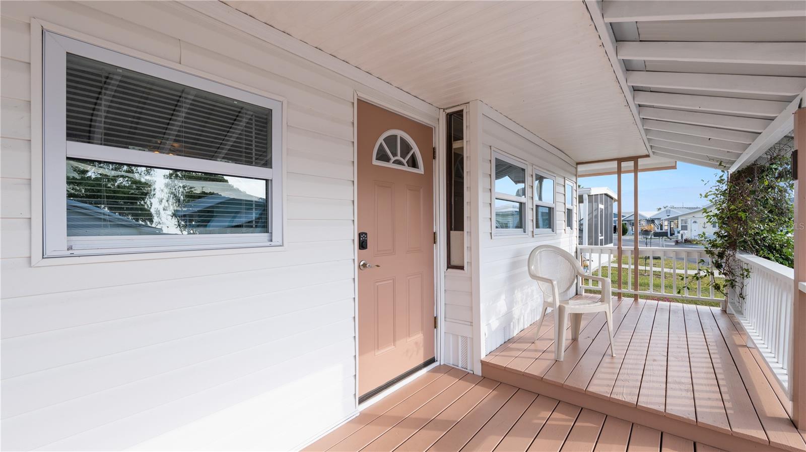 L4951816 Property Photo