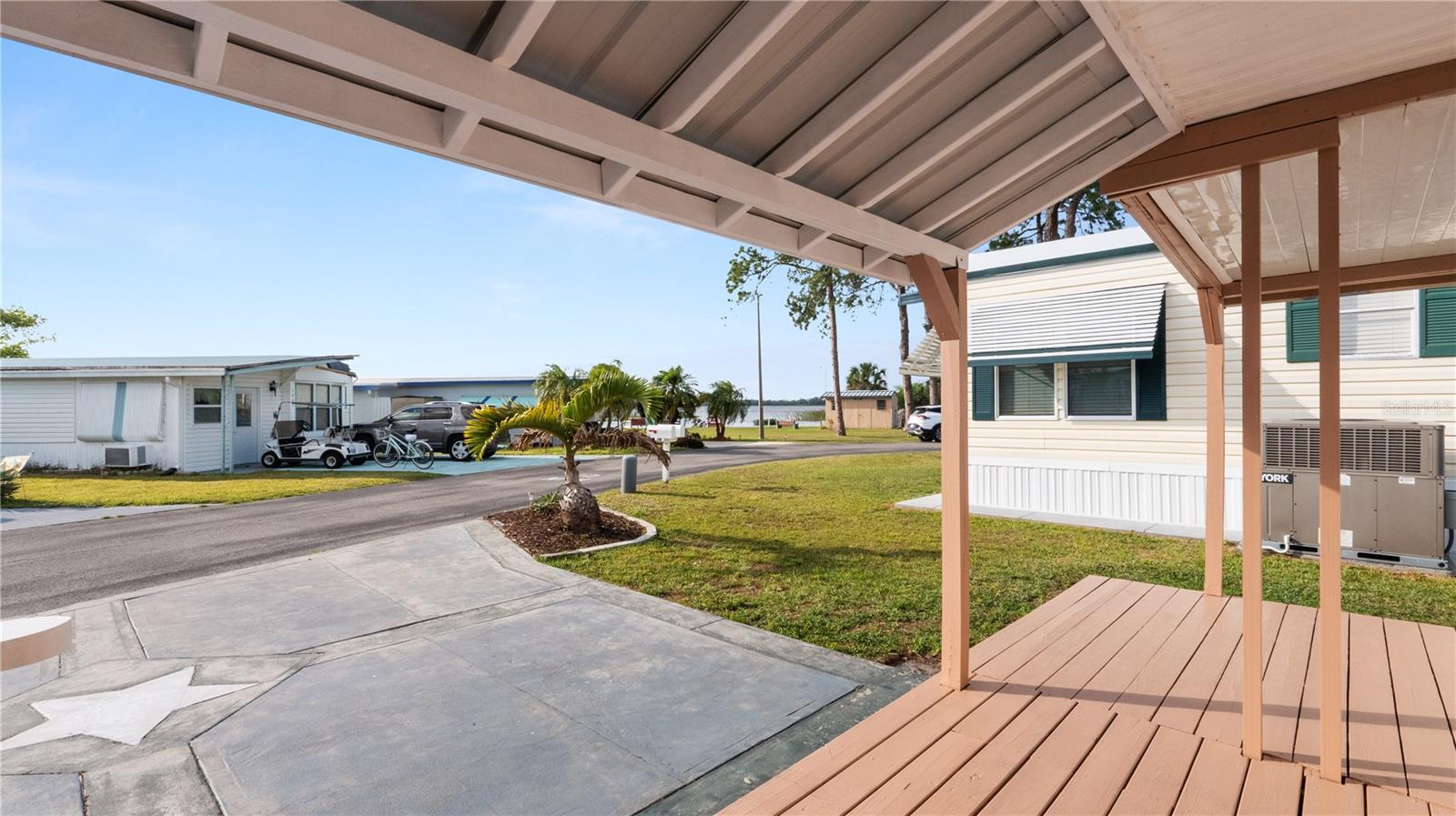 L4951816 Property Photo