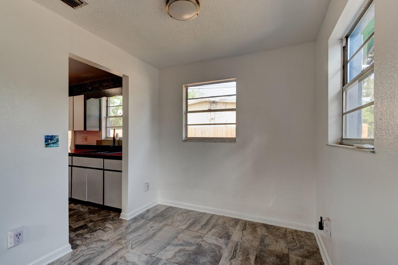 600 HOLMES AVE, DAYTONA BEACH, FL, 32114