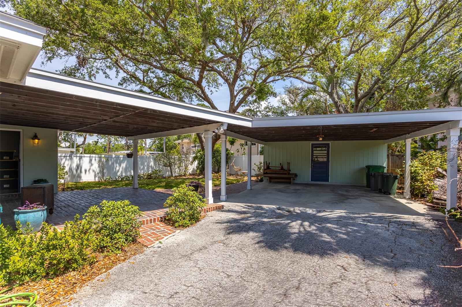 2304 S OCCIDENT ST, TAMPA, FL, 33629
