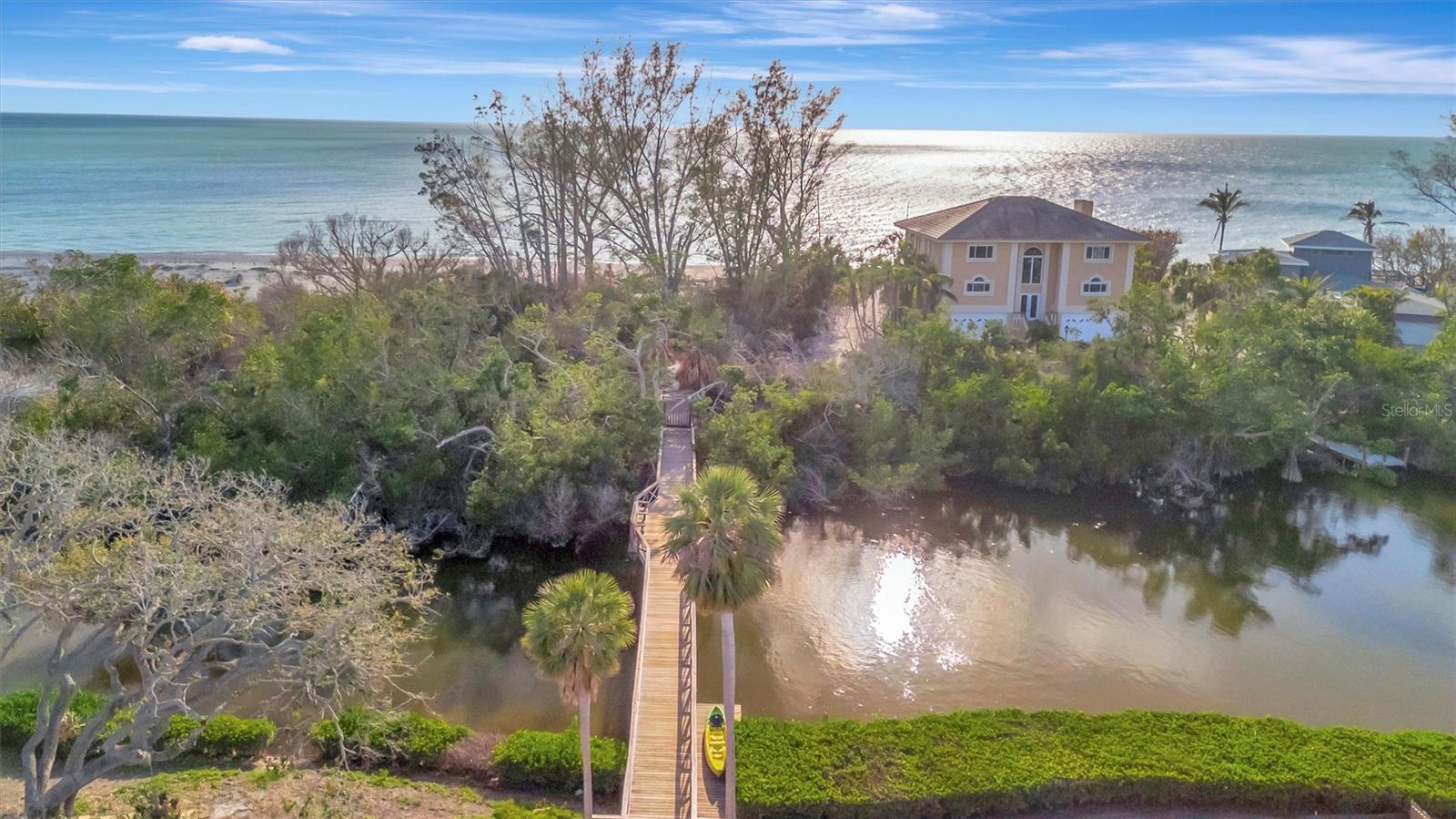 8555 HERON LAGOON CIR, SARASOTA, FL, 34242