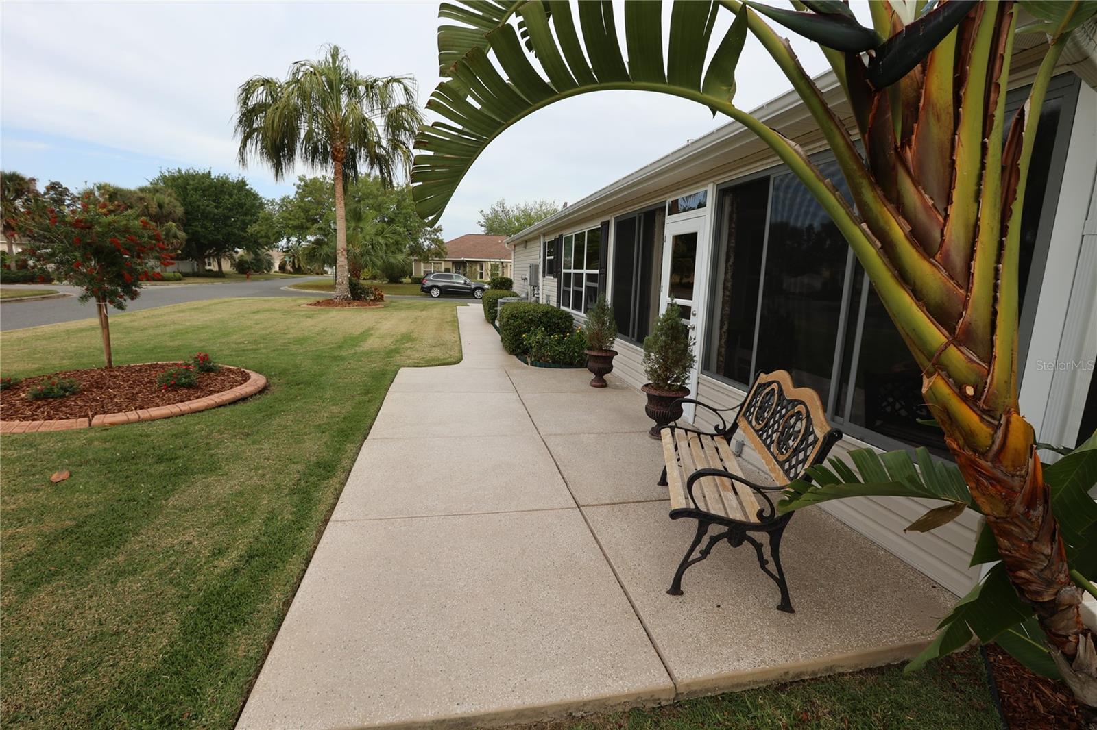 1669 PLUM BRANCH TER, THE VILLAGES, FL, 32162