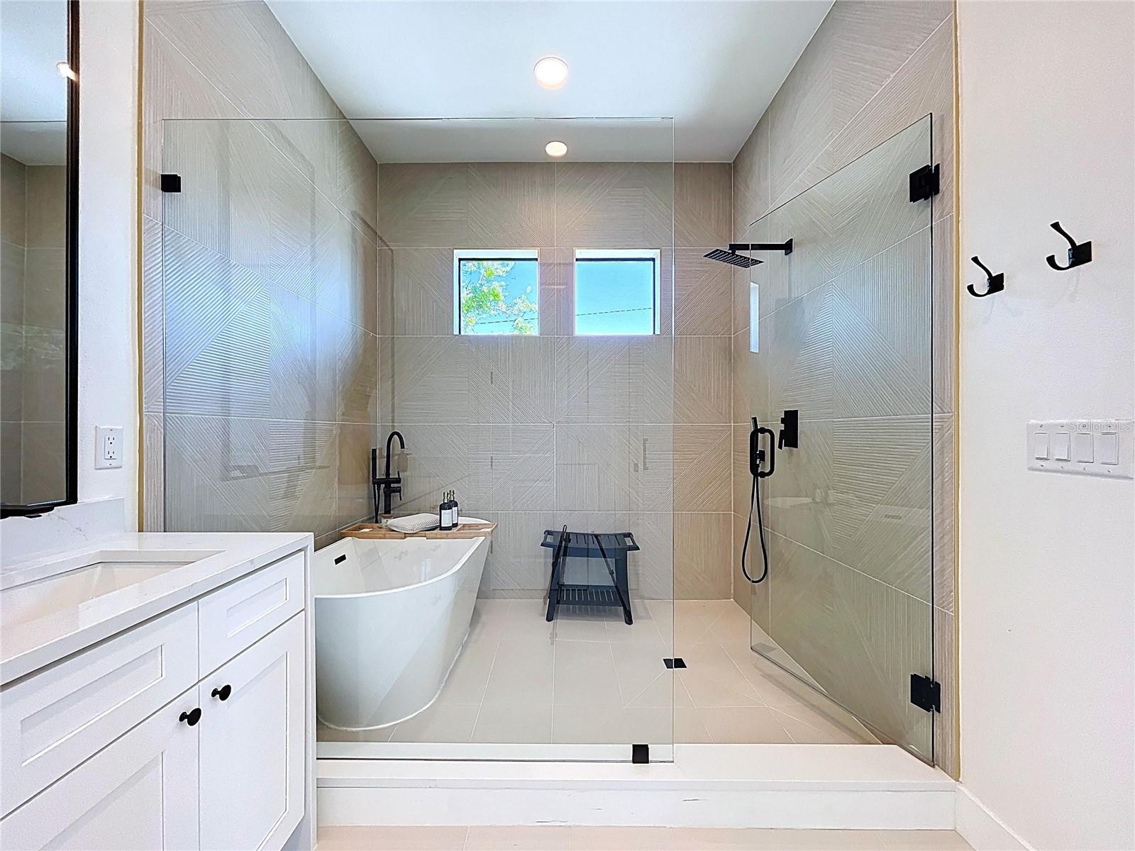 4604 W MCCOY ST, TAMPA, FL, 33616