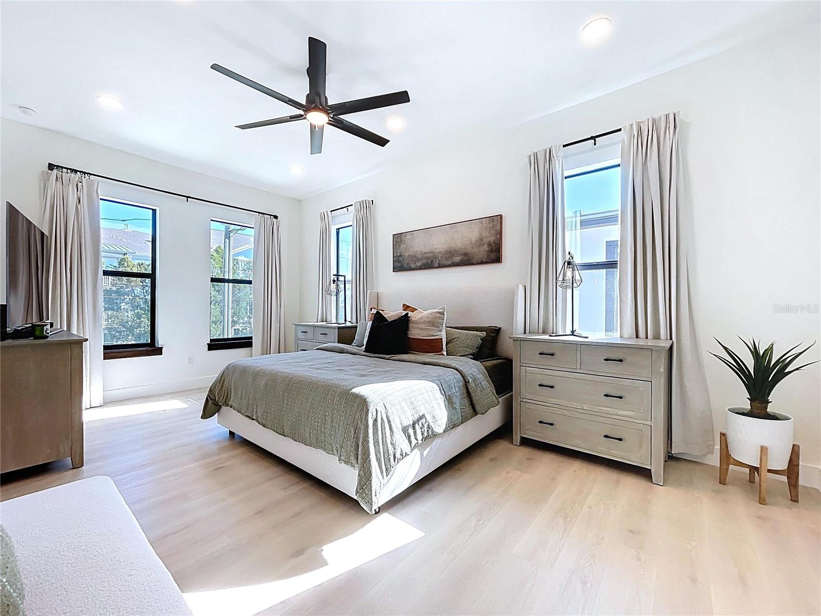 4604 W MCCOY ST, TAMPA, FL, 33616