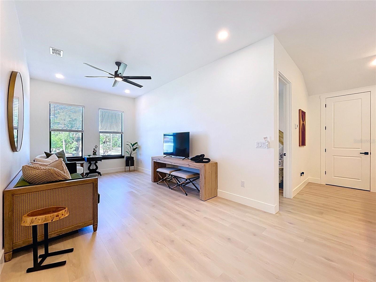 4604 W MCCOY ST, TAMPA, FL, 33616