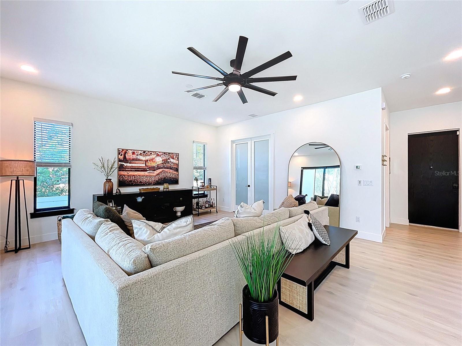 4604 W MCCOY ST, TAMPA, FL, 33616