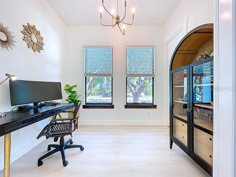 4604 W MCCOY ST, TAMPA, FL, 33616