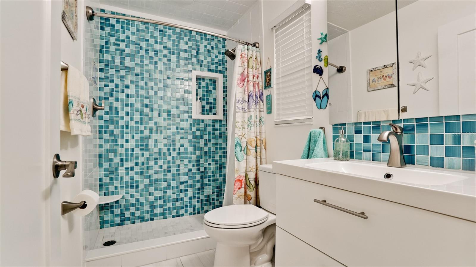 3112 CAMBRIDGE AVE #6, BRADENTON, FL, 34207