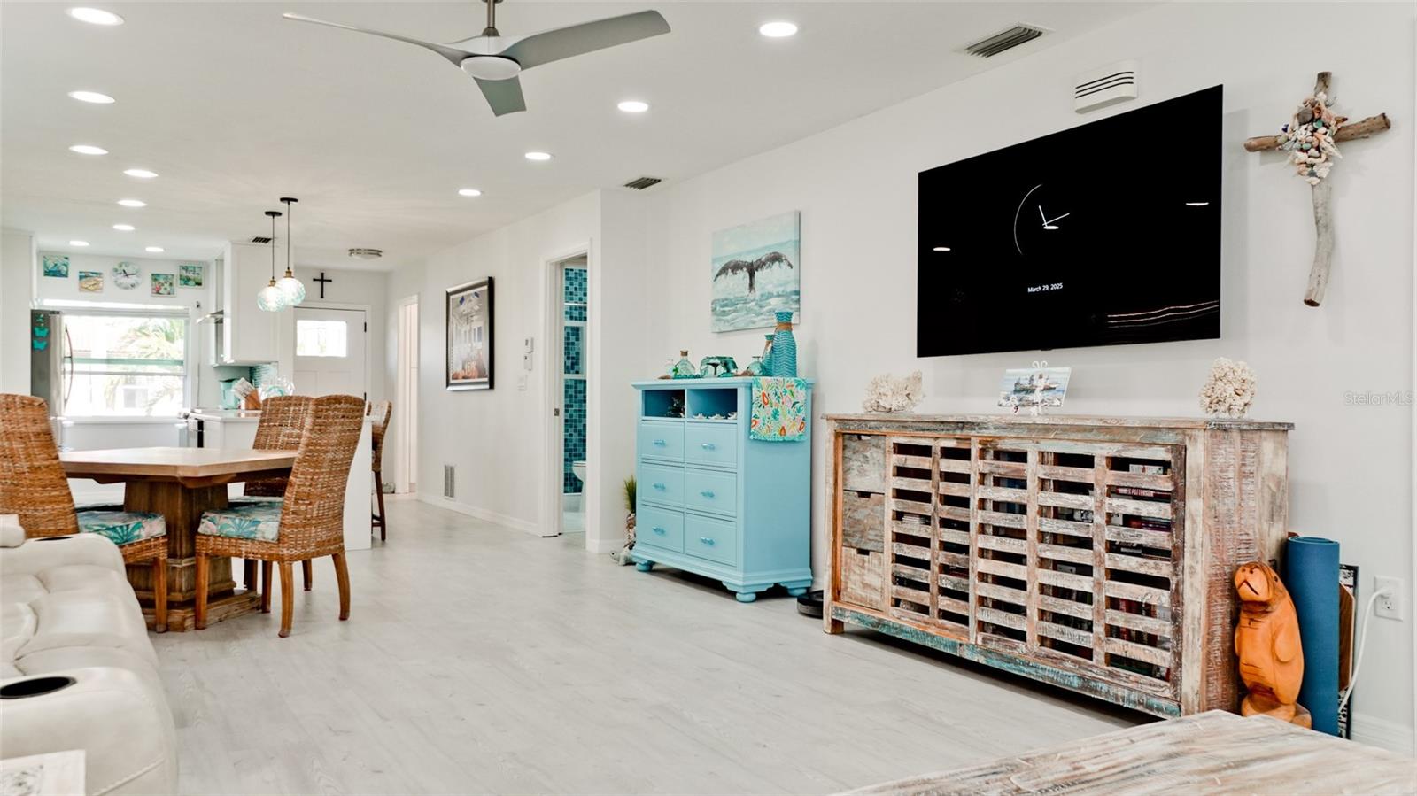 3112 CAMBRIDGE AVE #6, BRADENTON, FL, 34207