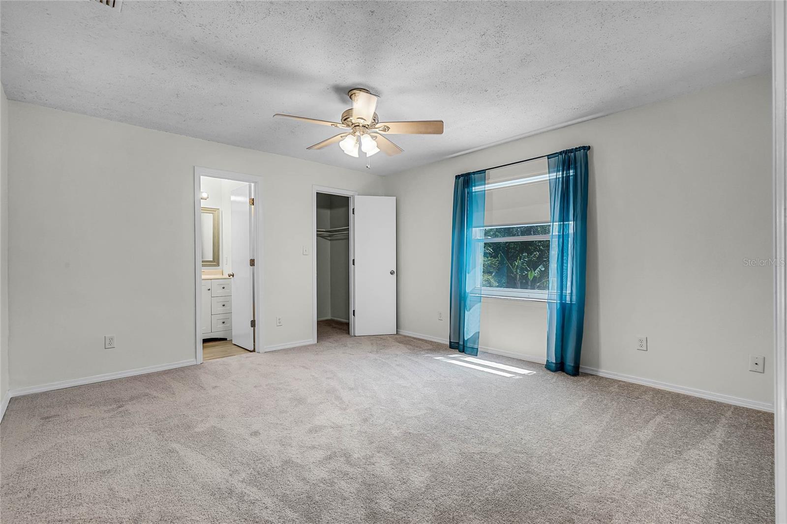 1212 RUSSELL DR, OCOEE, FL, 34761