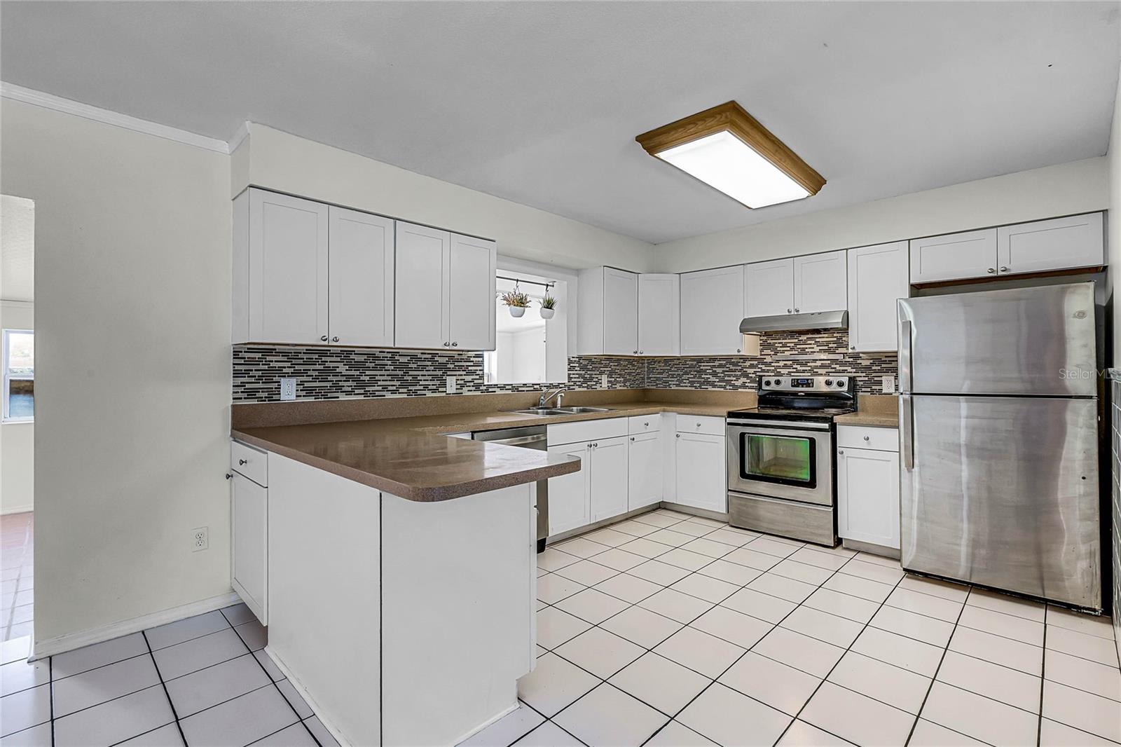 1212 RUSSELL DR, OCOEE, FL, 34761