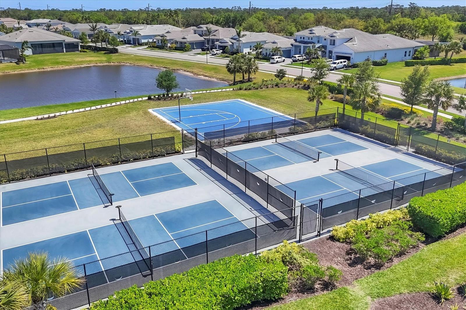 17675 AZUL DR, LAKEWOOD RANCH, FL, 34202