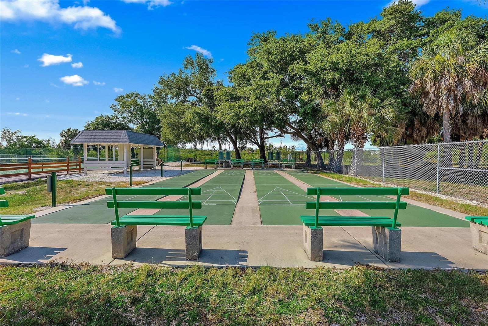 3203 40TH WAY S #B, ST PETERSBURG, FL, 33711