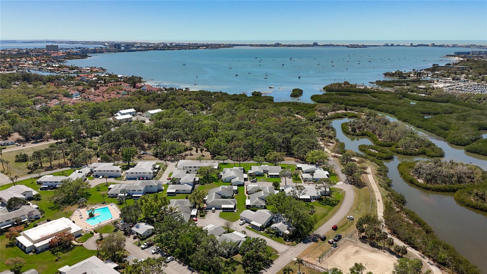 3203 40TH WAY S #B, ST PETERSBURG, FL, 33711