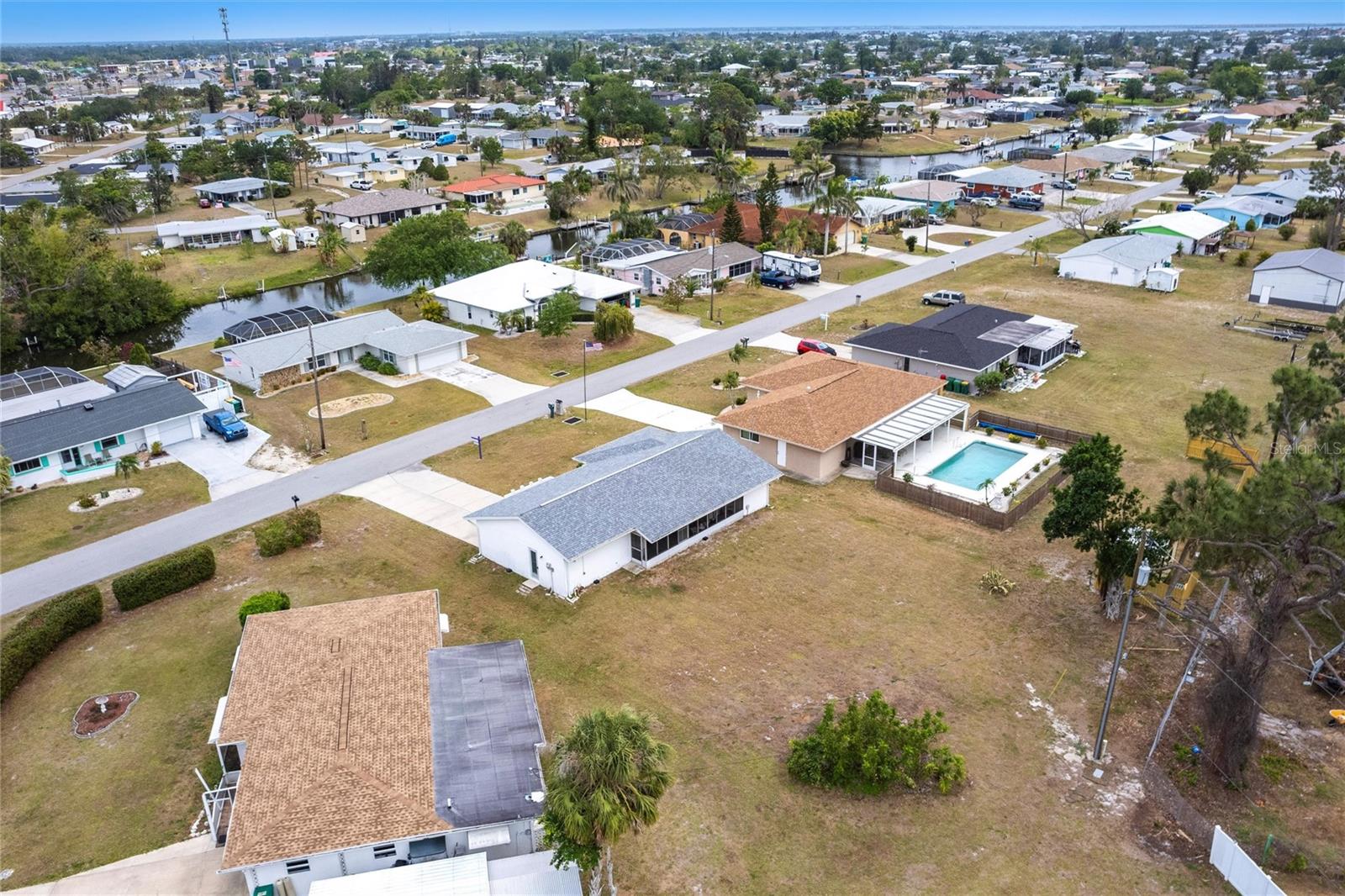 3249 SUNRISE TRL, PORT CHARLOTTE, FL, 33952