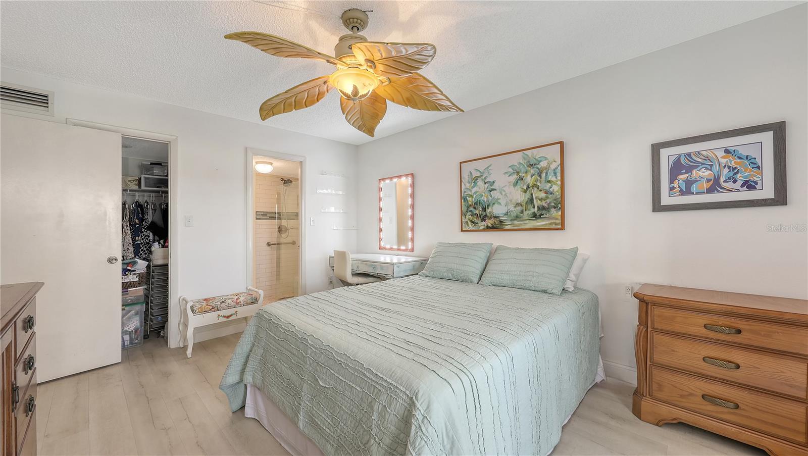 3845 LAKE BAYSHORE DR #F103, BRADENTON, FL, 34205