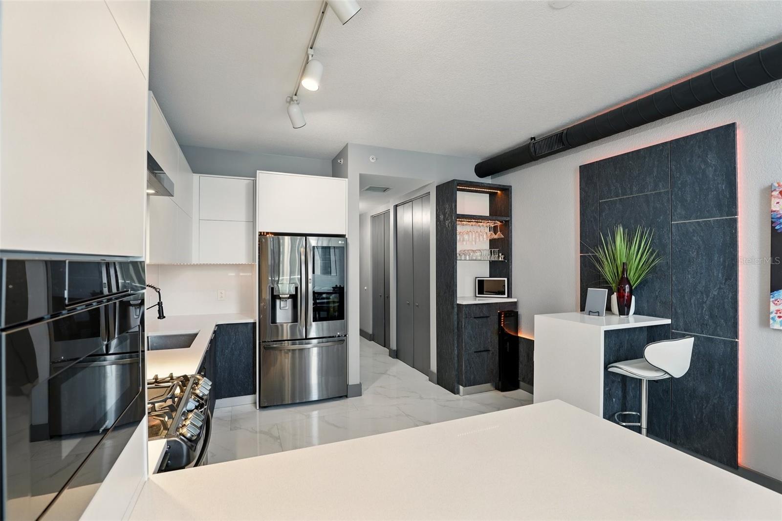 150 E ROBINSON ST #227, ORLANDO, FL, 32801