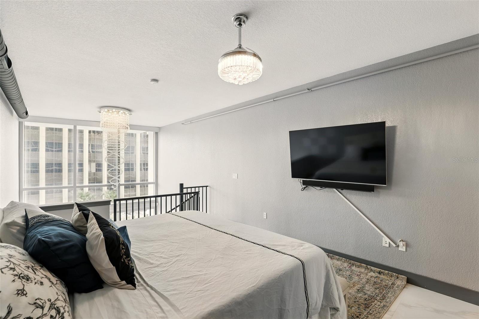 150 E ROBINSON ST #227, ORLANDO, FL, 32801