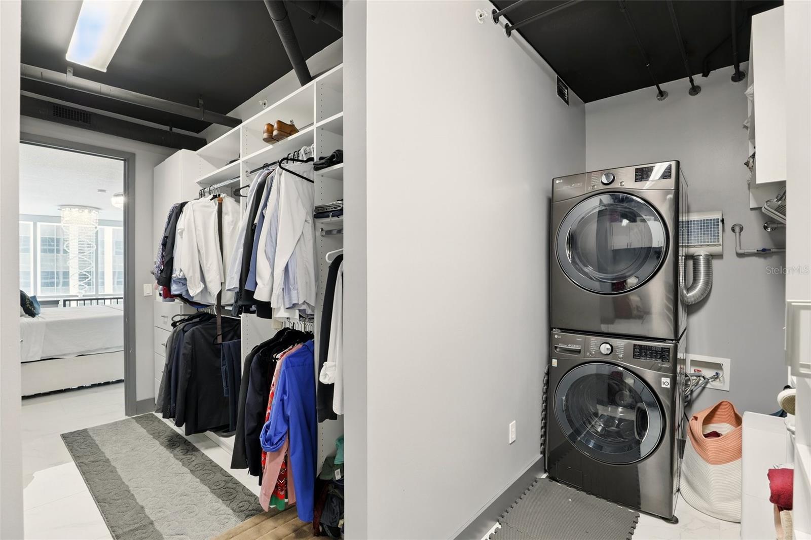 150 E ROBINSON ST #227, ORLANDO, FL, 32801