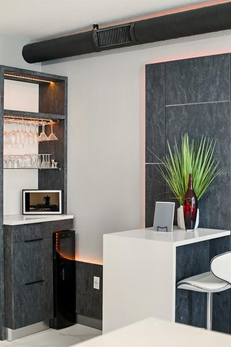 150 E ROBINSON ST #227, ORLANDO, FL, 32801