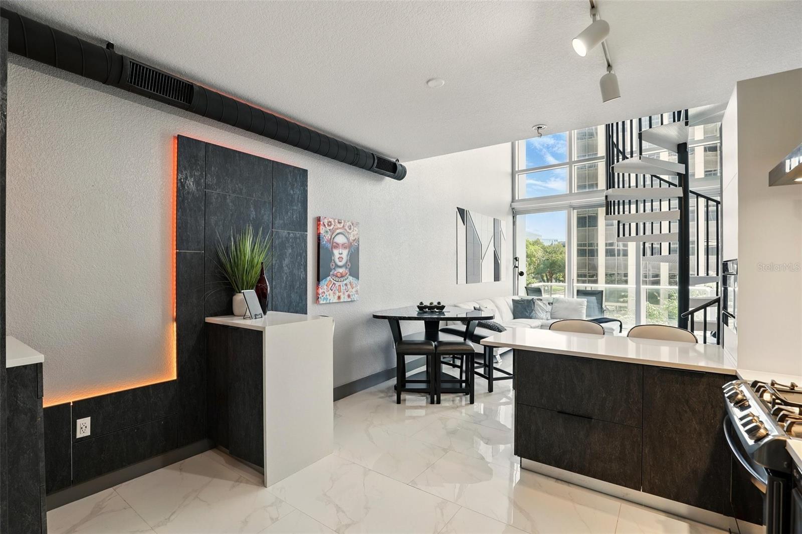 150 E ROBINSON ST #227, ORLANDO, FL, 32801