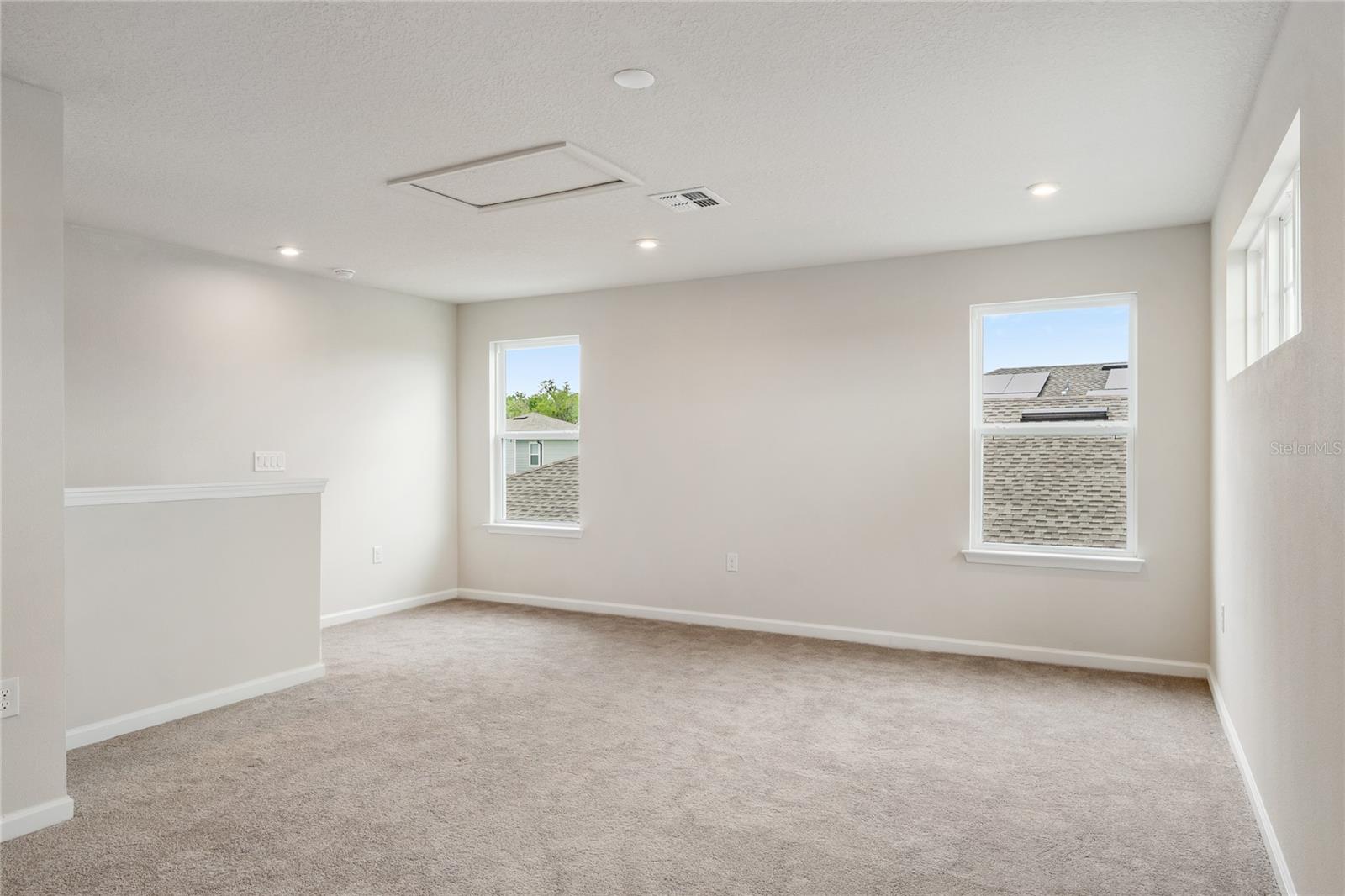 1090 CHELAN FALLS DR, DELAND, FL, 32724