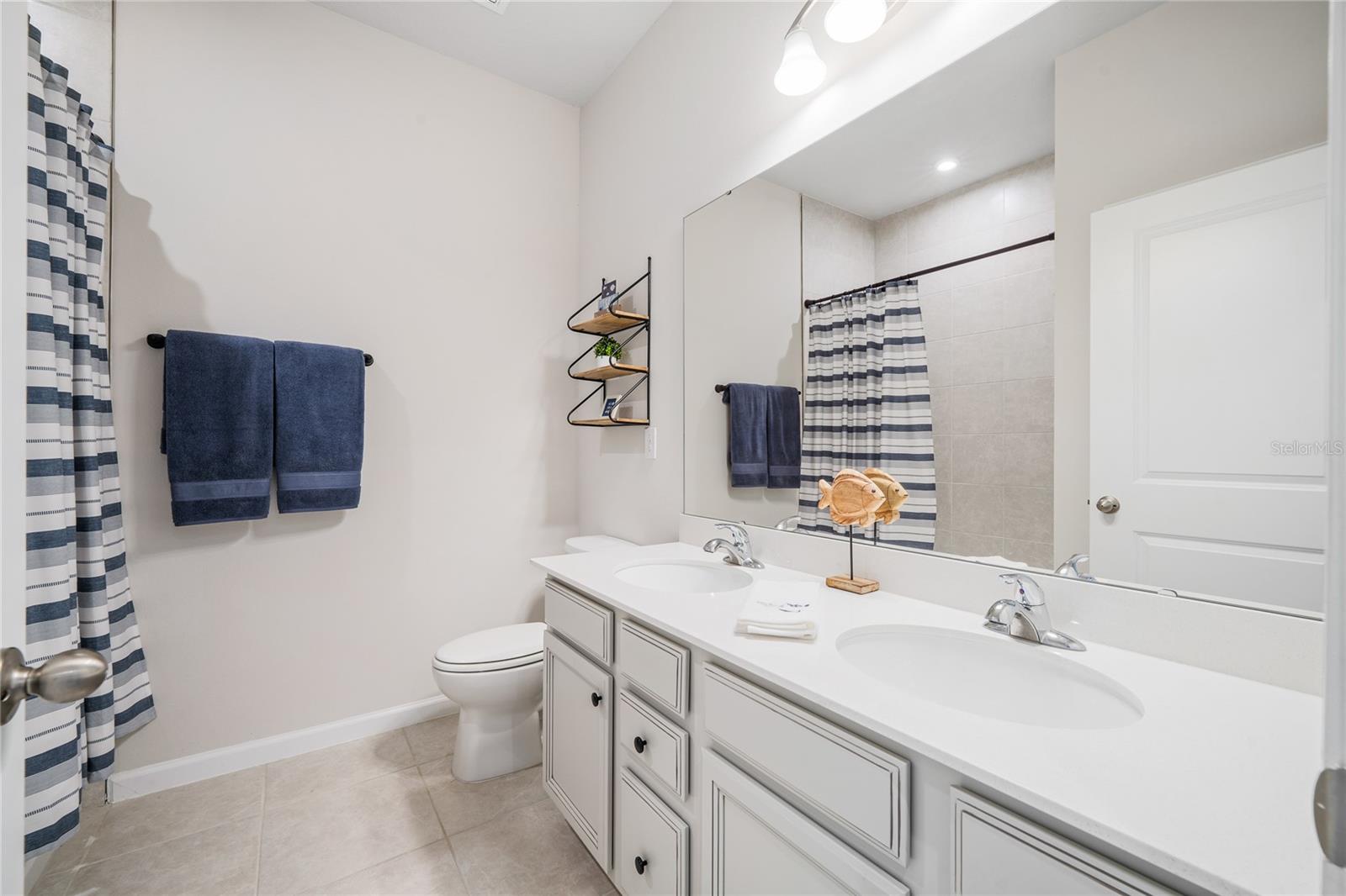 1090 CHELAN FALLS DR, DELAND, FL, 32724