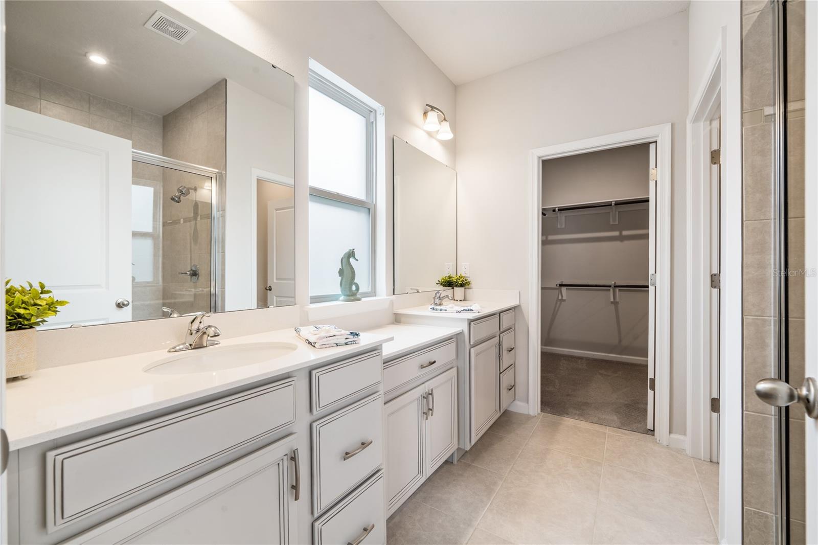 1090 CHELAN FALLS DR, DELAND, FL, 32724