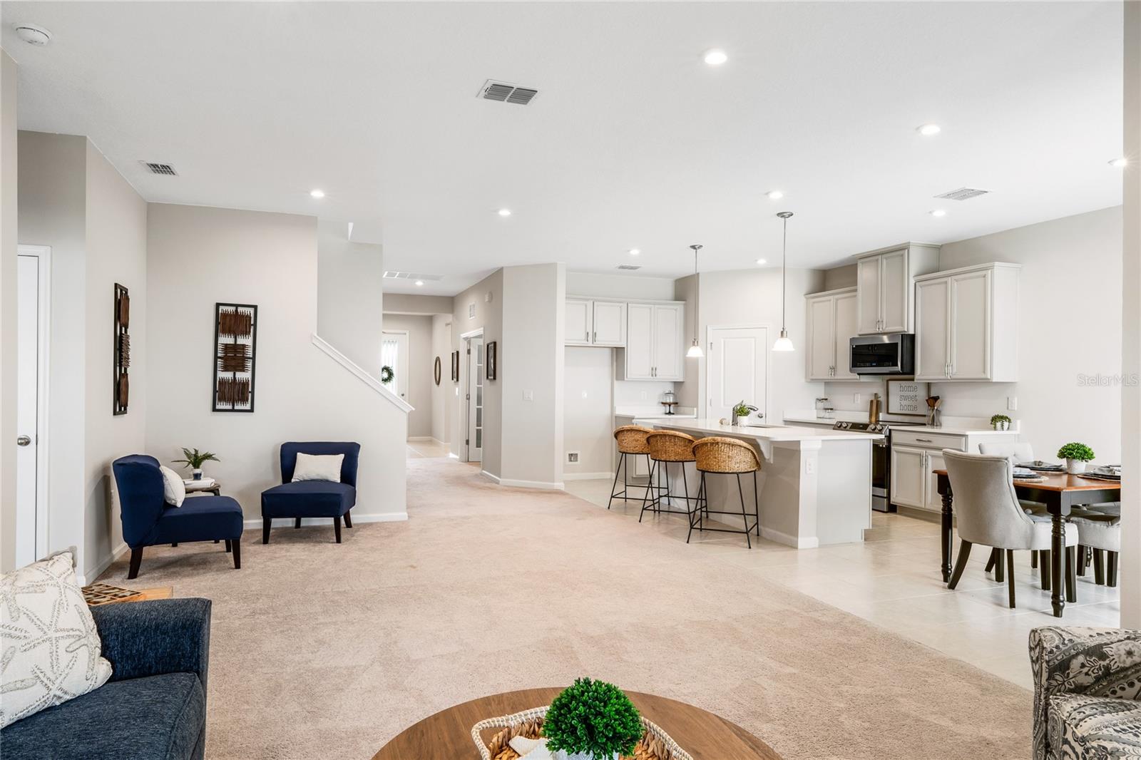 1090 CHELAN FALLS DR, DELAND, FL, 32724