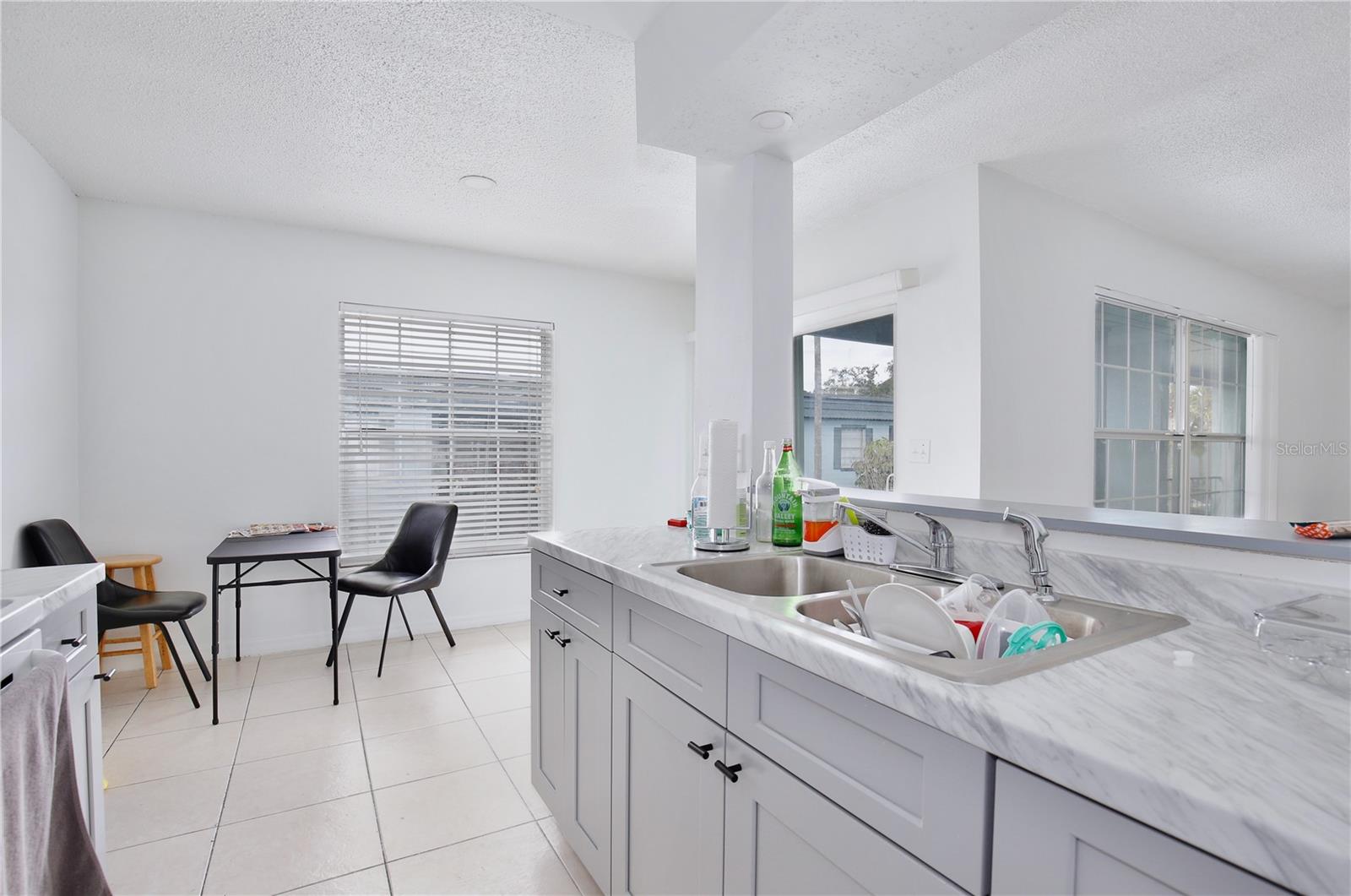 5232 CURRY FORD RD #406, ORLANDO, FL, 32812