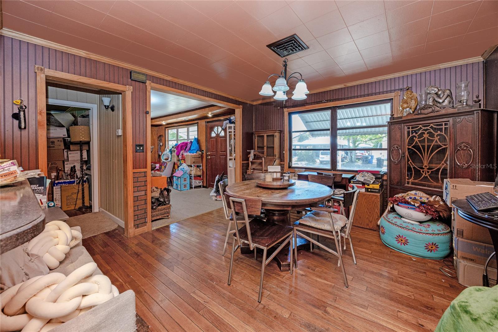 1921 24TH AVE N, ST PETERSBURG, FL, 33713