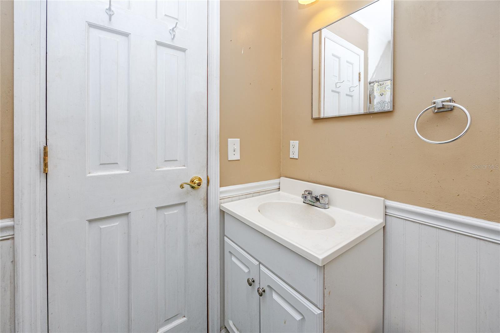 1921 24TH AVE N, ST PETERSBURG, FL, 33713